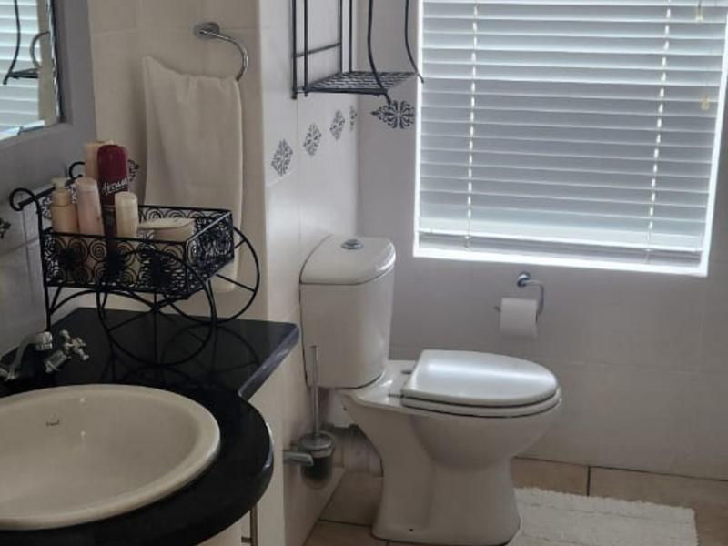 4 Bedroom Property for Sale in Pinnacle Point Golf Estate Western Cape